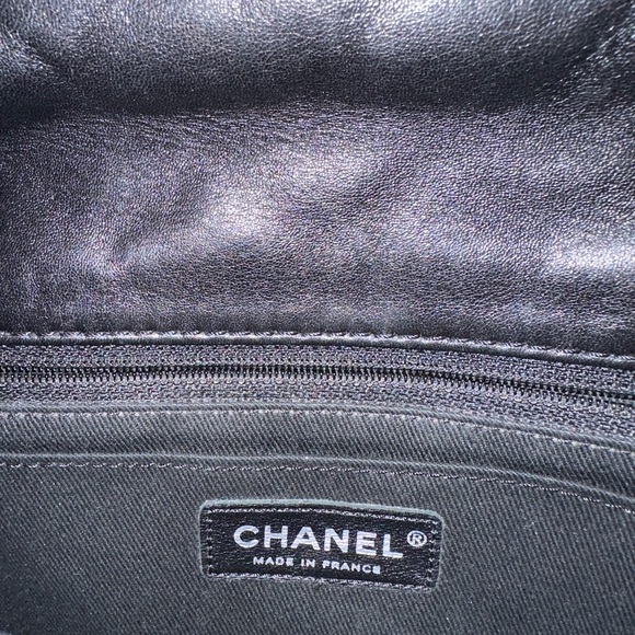 Authentic Rare 2008-2009 Black Chanel handbag with silver chain single strap - Picture 5 of 14